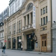 Gedimino pr. 22. Čia buvo kino teatras „Polonia“ (vėliau – „Hollywood“). Dabar – Vilniaus mažasis teatras. Gedimino pr. 22. Čia buvo kino teatras „Polonia“ (vėliau – „Hollywood“). Dabar – Vilniaus mažasis teatras.