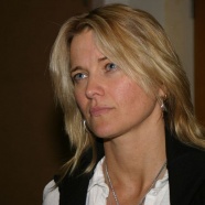 Lucy Lawless