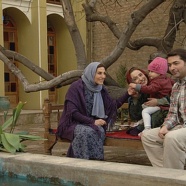 „Čia be manęs“, rež. Bahram Tavakoli, 2011 „Čia be manęs“, rež. Bahram Tavakoli, 2011
